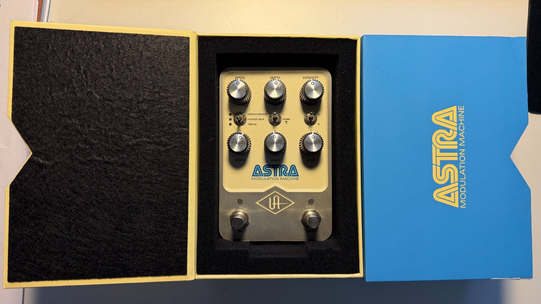 Universal Audio Strumenti musicali: UA FX Astra 2 – Nuovo (secondo la descrizione) da Stettlen venduto da musicman_68