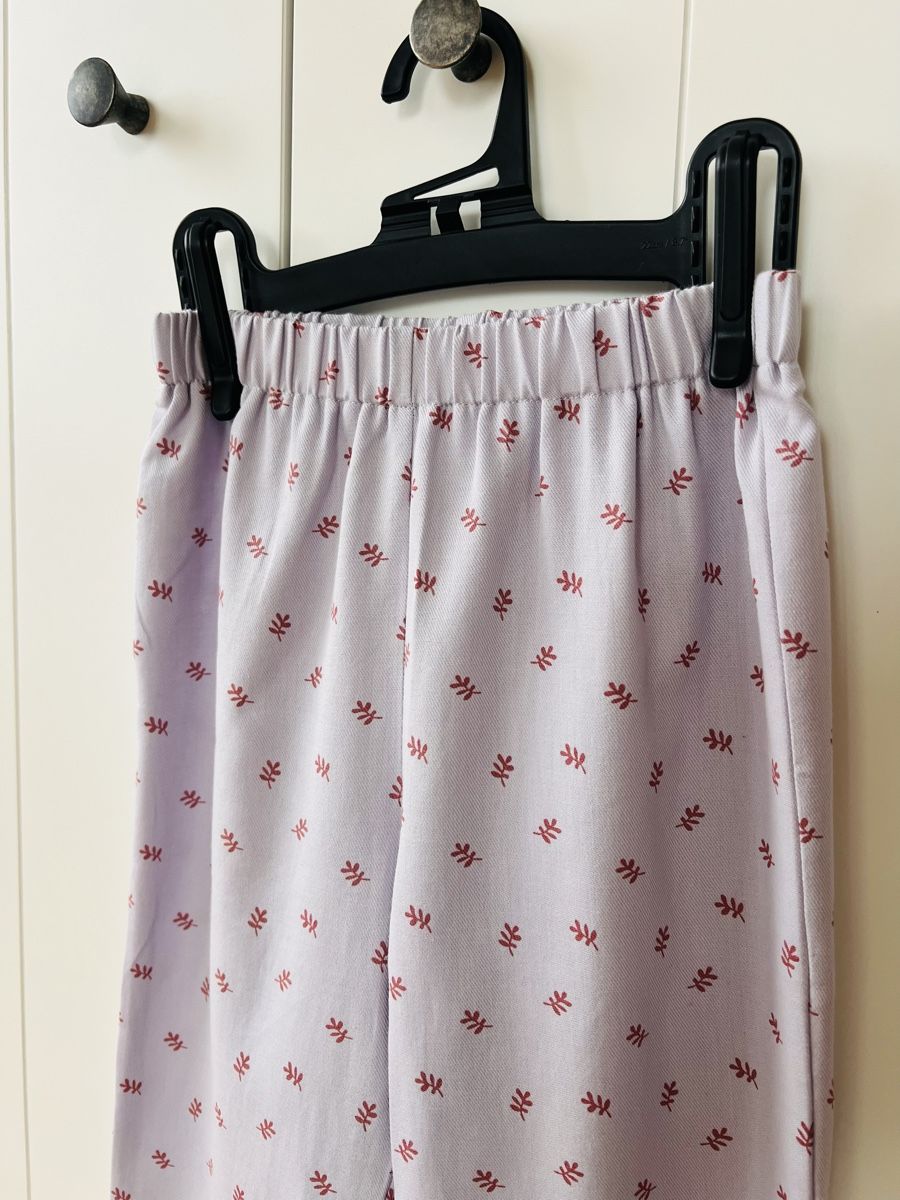 Mango Pigiama & Simili: Mango, 104, Pyjama set, Lila und Blumen, neu – Nuovo e nell'imballaggio originale da Burgdorf venduto da rulan 6
