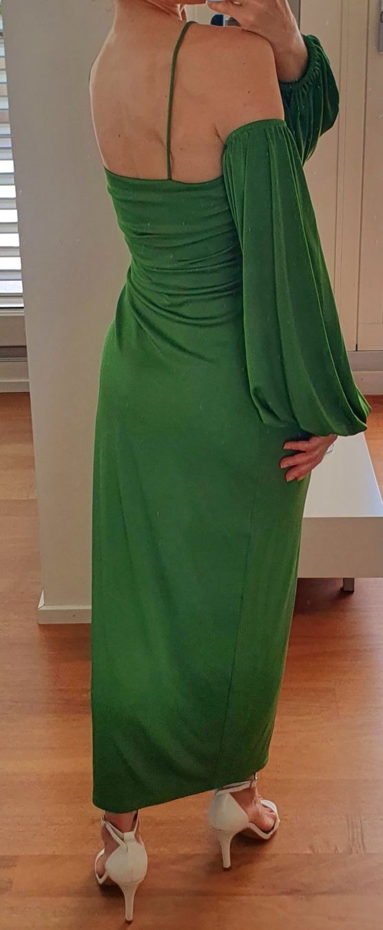 Robes: Kleid Grösse 34 grün wunderschön – D'occasion à Stansstad par InStyle8 1