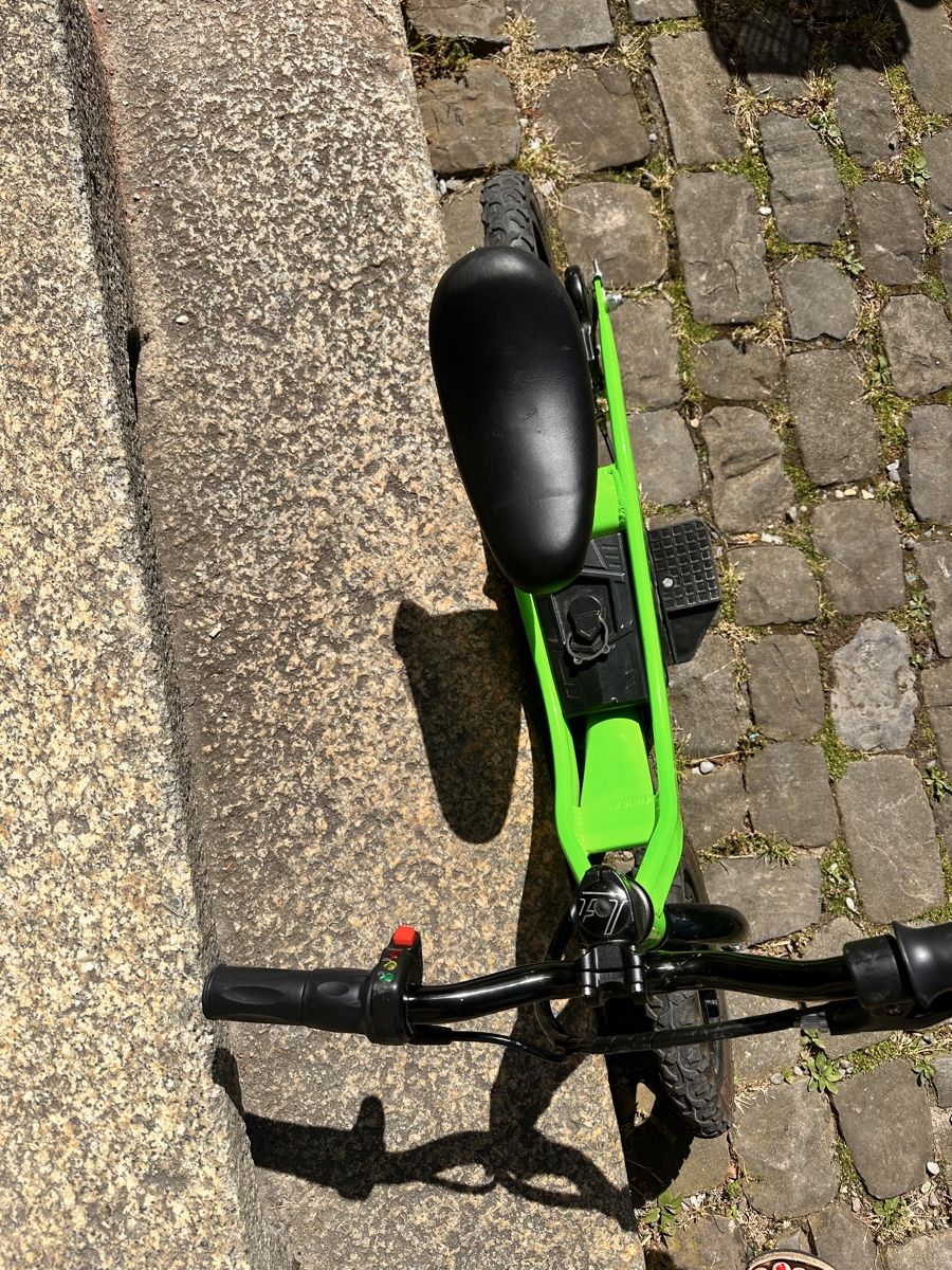 Fahrzeuge für Kinder: Kidywolf Balance Bike, motorrad, elektrisch  – Gebraucht aus bern von jenlee123 1