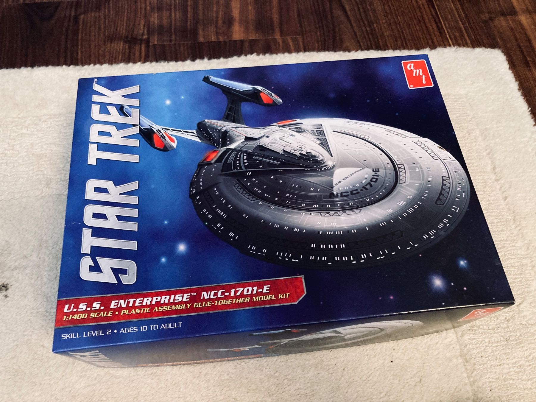Kit di modellismo & Modellini statici: Star Trek U.S.S. Enterprise NCC-1701-E Modellbausatz – Nuovo e nell'imballaggio originale da Wagenhausen venduto da Novafreund283