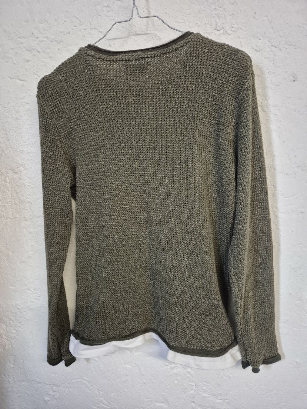 Maglioni & Felpe: Berskha Pullover Gr. M – Usato da Thalwil venduto da Briscolina 1