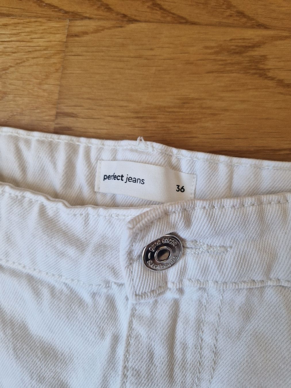 Jeans: Weiss/Beiger Jeans Maxirock, Gr. S – Gebraucht aus Fislisbach von mgr_yy8b 1