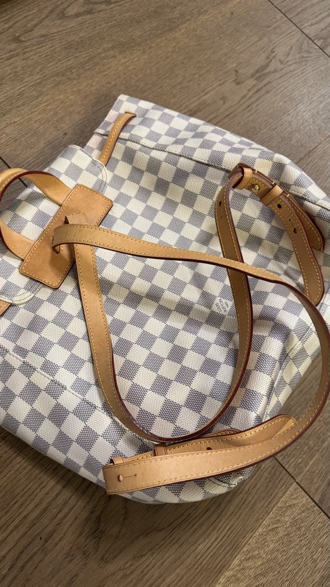 Louis Vuitton Rucksäcke: Louis vuitton back pack – Neu (gemäss Beschreibung) aus Zürich von ele_5wrd 3