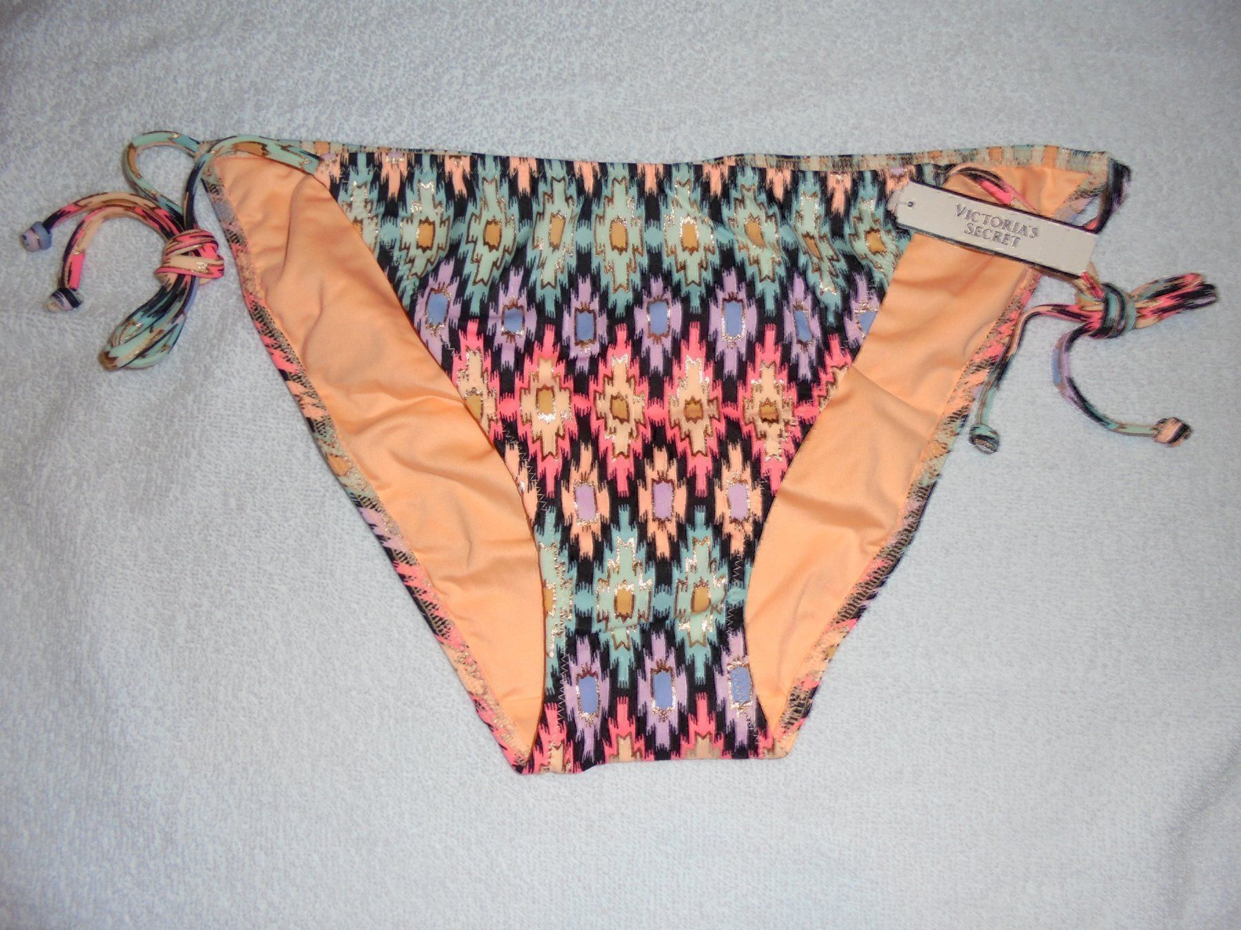 Victoria's Secret Costumi da bagno & Bikini: VICTORIA'S SECRET BADEHOSE GR. M – Nuovo e nell'imballaggio originale da Aarau Rohr venduto da PinkSchwein