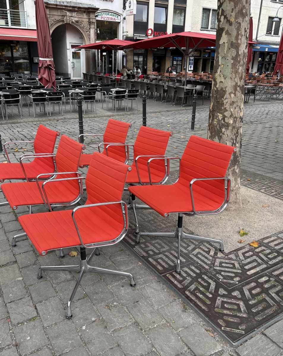 Vitra Sedie: Vitra EA 108 Aluminium Chair Hopsak rot Charles Eames – Usato da Zürich venduto da timeless.tones 5