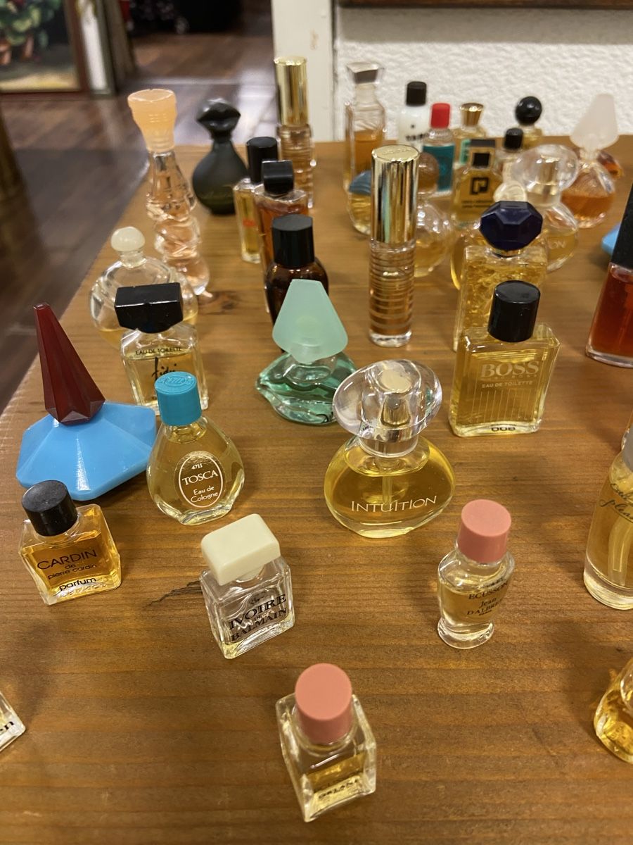 Flacons: Parfum Miniaturen Sammlung, viele verschiedene Düfte – Gebraucht aus Dietikon von brocki-eyra 8