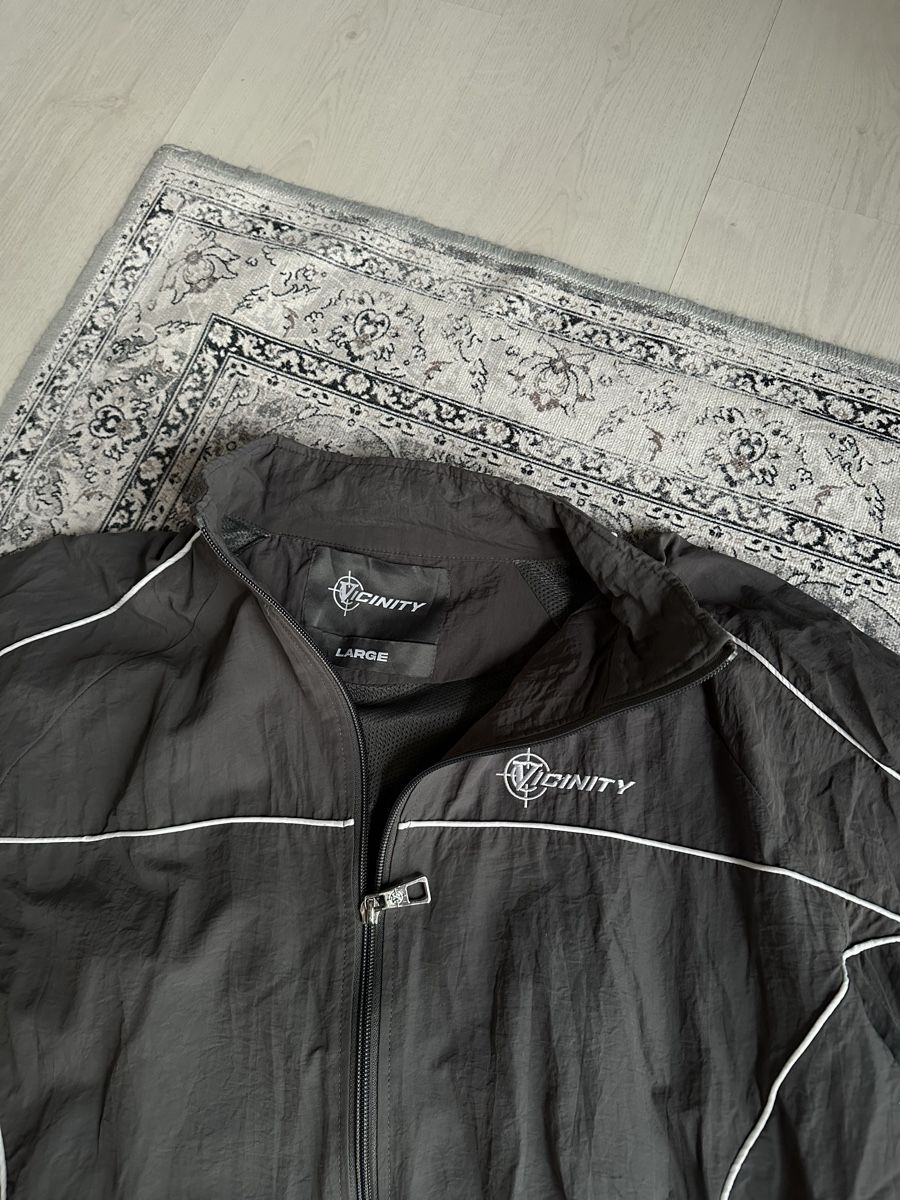 Jacken: Vicinity Track Jacket Grau – Gebraucht aus Obfelden von Andri_3 1