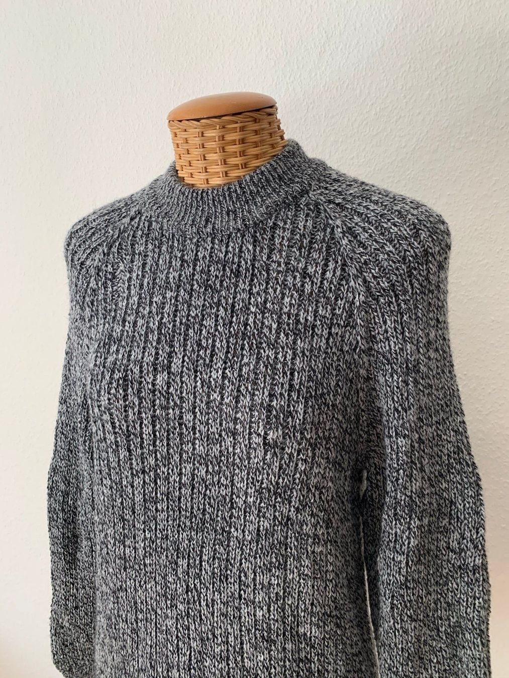 Maglioni & Felpe: Strickpullover schwarz-weiss S – Usato da Zürich venduto da Diazaio 1