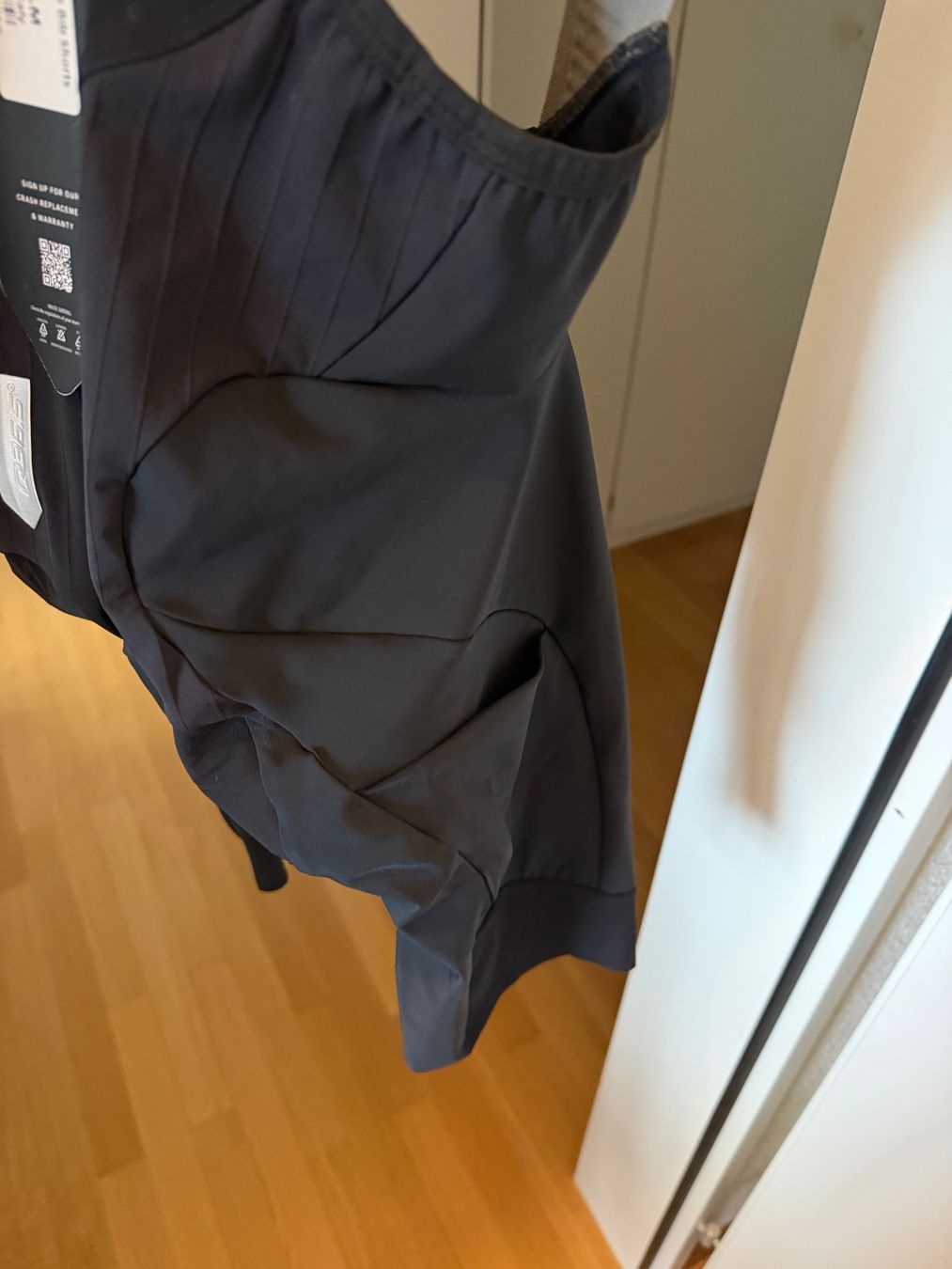 Hosen: Q36.5 Gregarius Cargo Bib Short Men M – Gebraucht aus Küsnacht ZH von gma_67jc 2