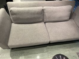 [SO GUT WIE NEU]: 4er Sofa grau mit Kissen