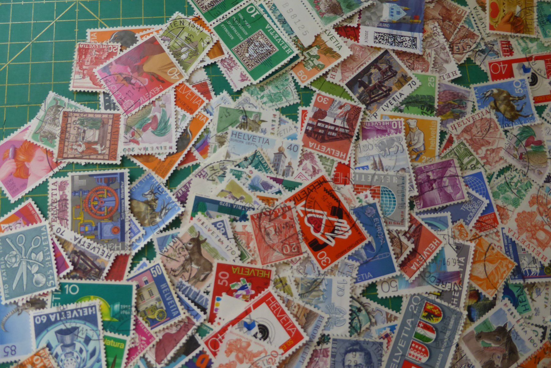 Tutti i francobolli: Posten abgelöster CH Marken - 100 gr. – Usato da Brunnadern venduto da lesezirkel 2