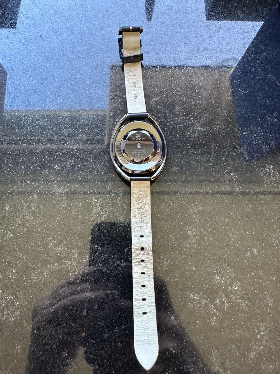Swarovski Orologi: Swarovski Crystalline Oval Uhr – Usato da Bern venduto da Shininglove 3