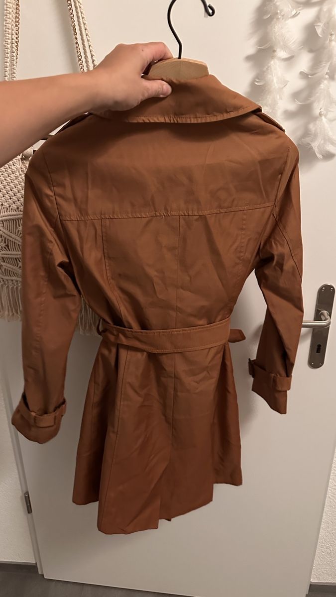 Mäntel: Trenchcoat Gr. 34 – Gebraucht aus Pfungen von nik_9wv9 1