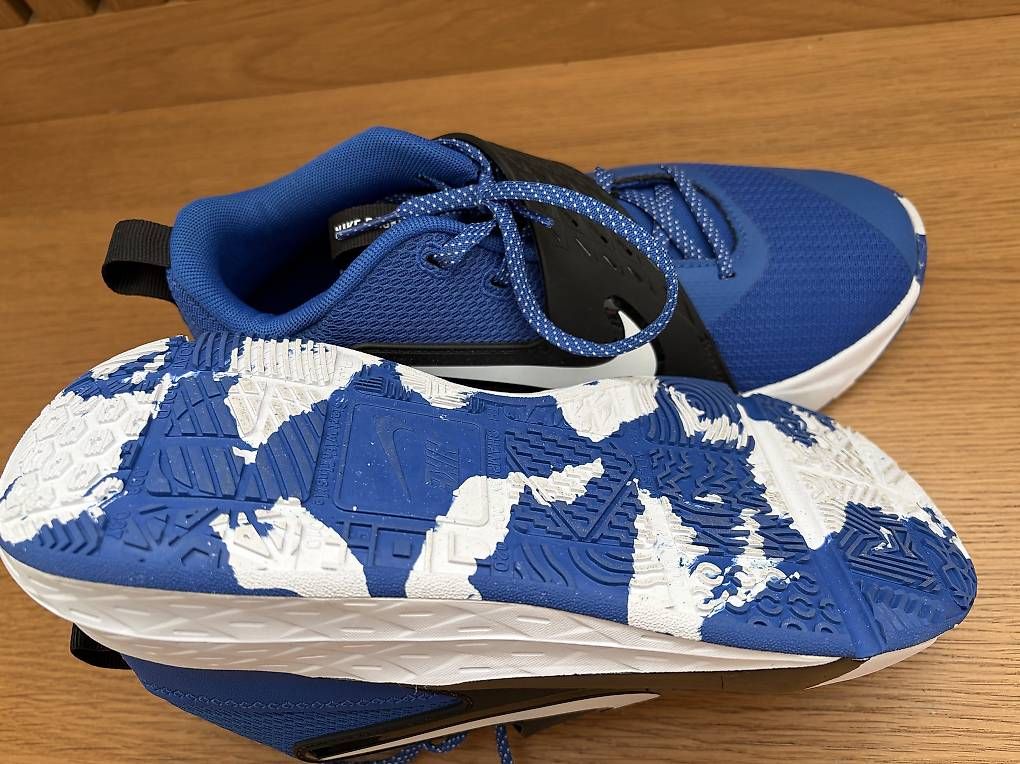 Scarpe da uomo: Neue Nike Schuhe Gr 39 – Nuovo e nell'imballaggio originale da Luzeen venduto da Trapmal01 4