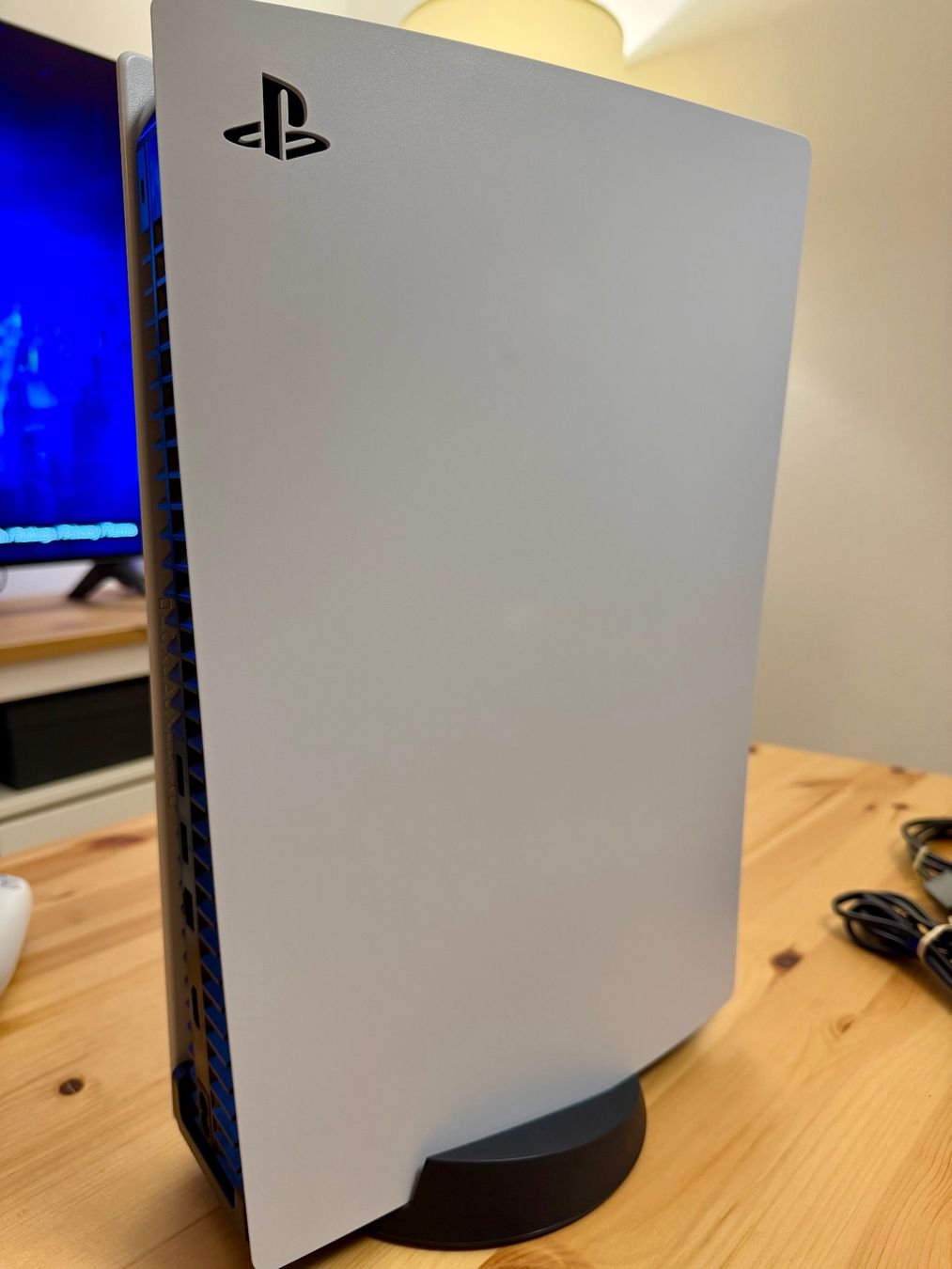 Sony Console: Sony PlayStation 5 Disc Edition + new DualSense controller – Usato da Brugg AG venduto da hub_8ywk 1