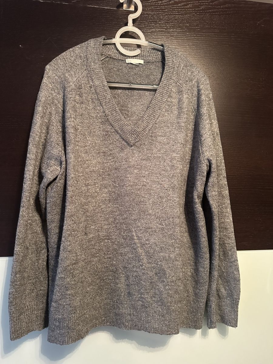 Maglioni & Felpe: Kuscheliger Damenpullover Gr. 40 in grau – Usato da Altendorf venduto da Eastwick4
