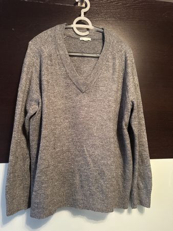 Kuscheliger Damenpullover Gr. 40 in grau