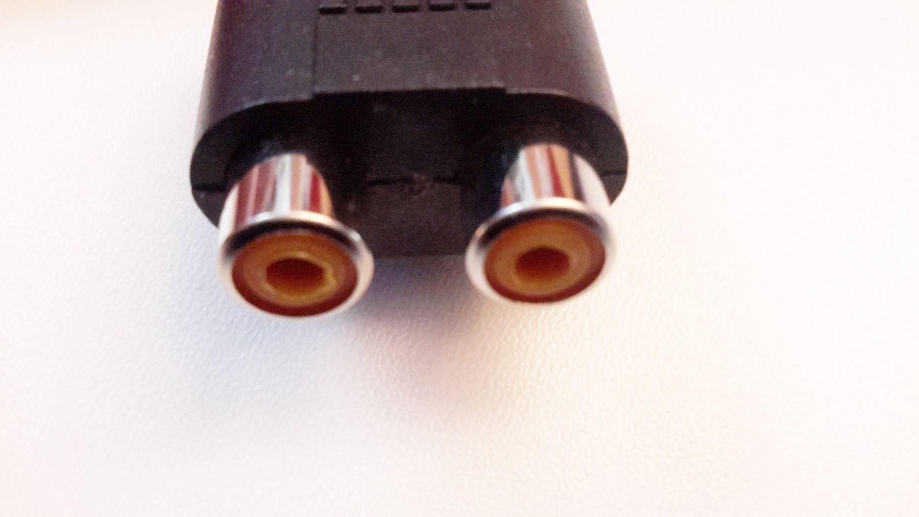 Laufwerke & Adapter: Adapter 3,5 mm Klinke auf 2x Cinch – Neu und originalverpackt aus St. Gallen von cointec 4