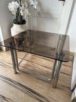 Table basse vintage chrome et verre fumé 70x70cm