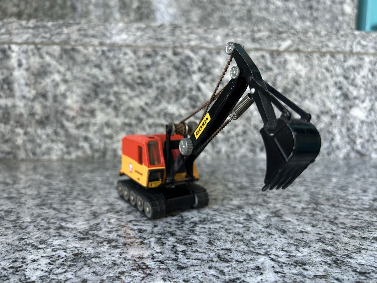 Tekno Modellbausätze & Standmodelle: Akerman 610 , 1:50 , Tekno – Gebraucht aus Horw von Tigercat635 1
