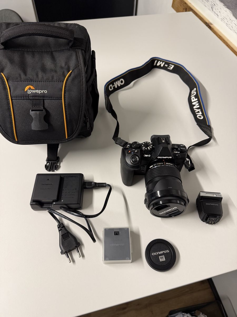 Olympus Kamera: Olympus OM-D EM-1 – Gebraucht aus Breil/Brigels von iamfriberg