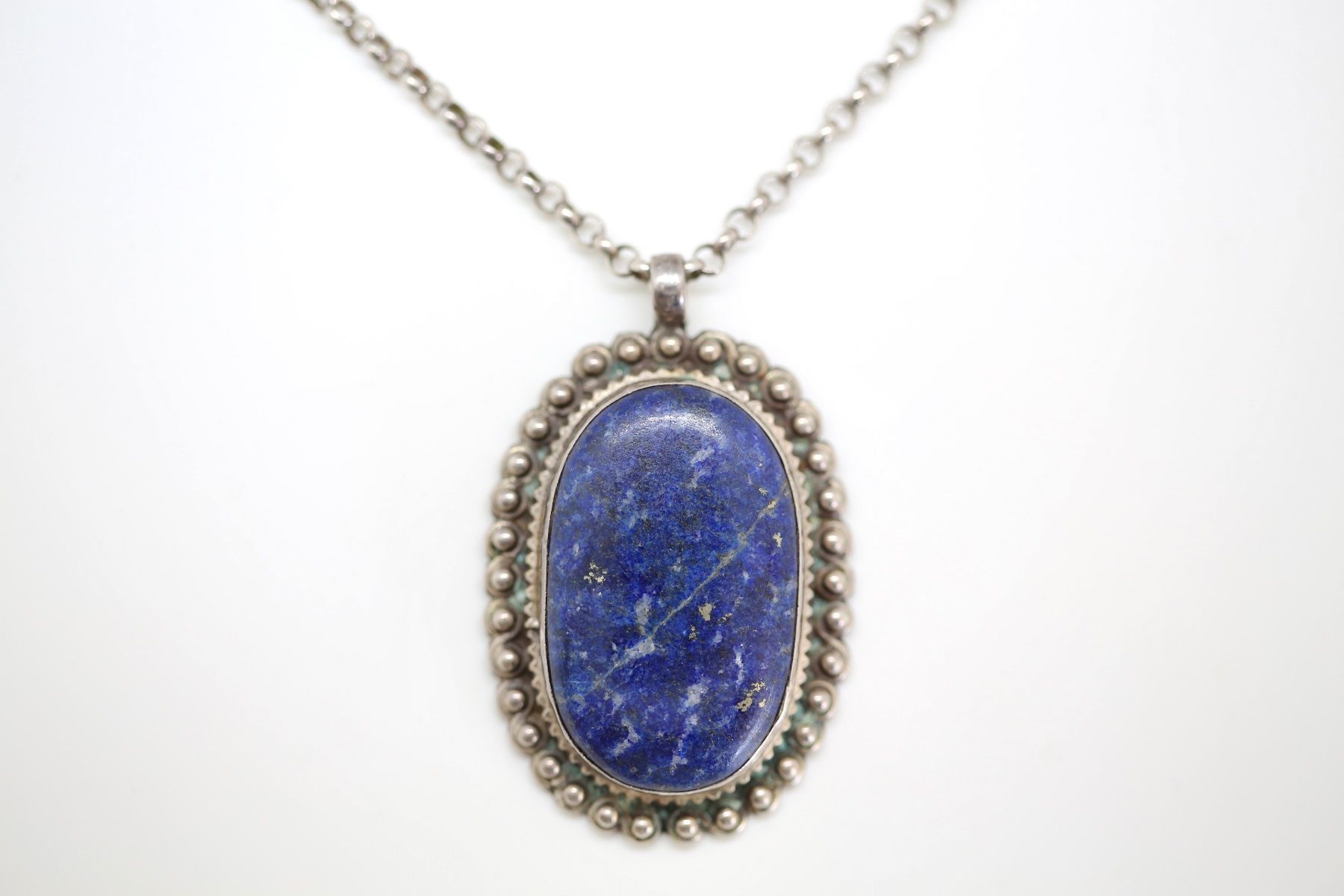 Catenine: Silberkette mit Lapis Lazuli Anhänger – Usato da Reinach BL venduto da Han-Numismatik
