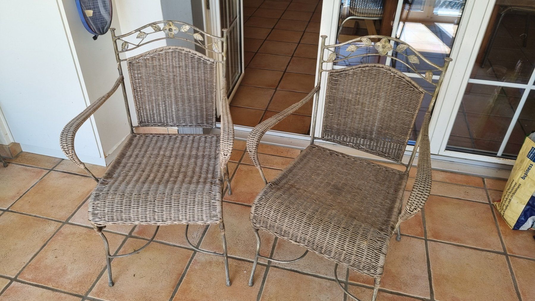 Tischset: Gartenmöbel Rattan Metall – Gebraucht aus Meilen von lisma29 2
