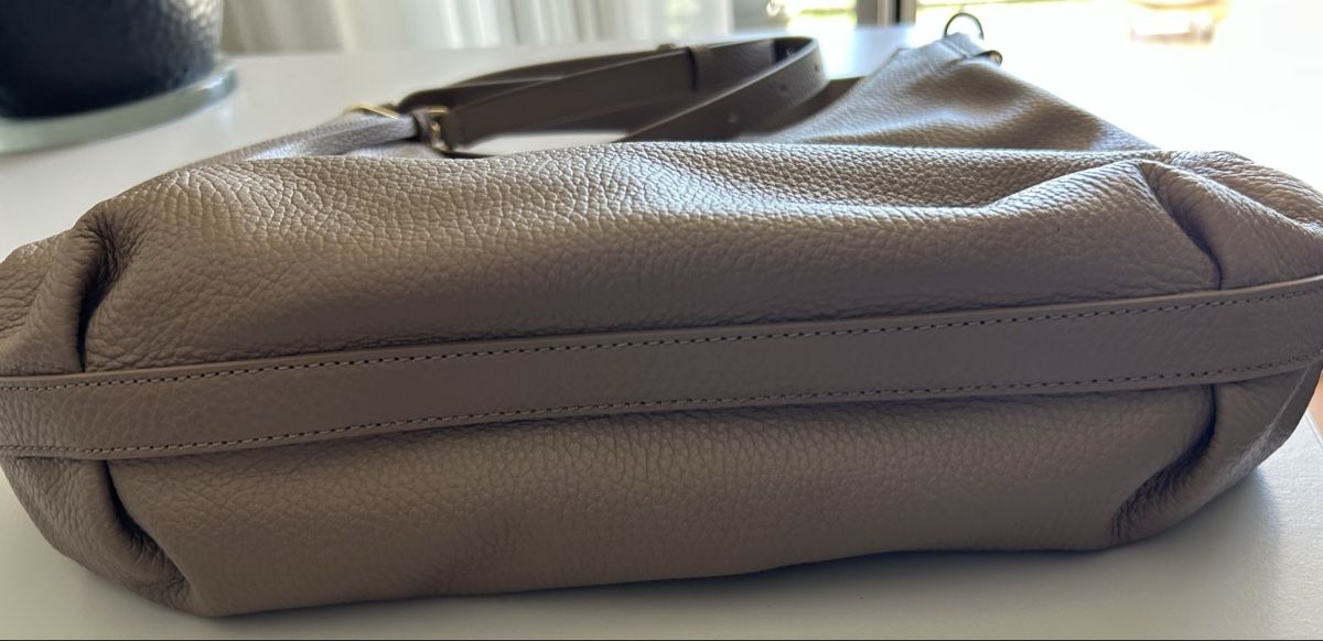Coccinelle Sacs femmes: Tasche – Neuf (Voir description) à Hünenberg See par Fichten 1