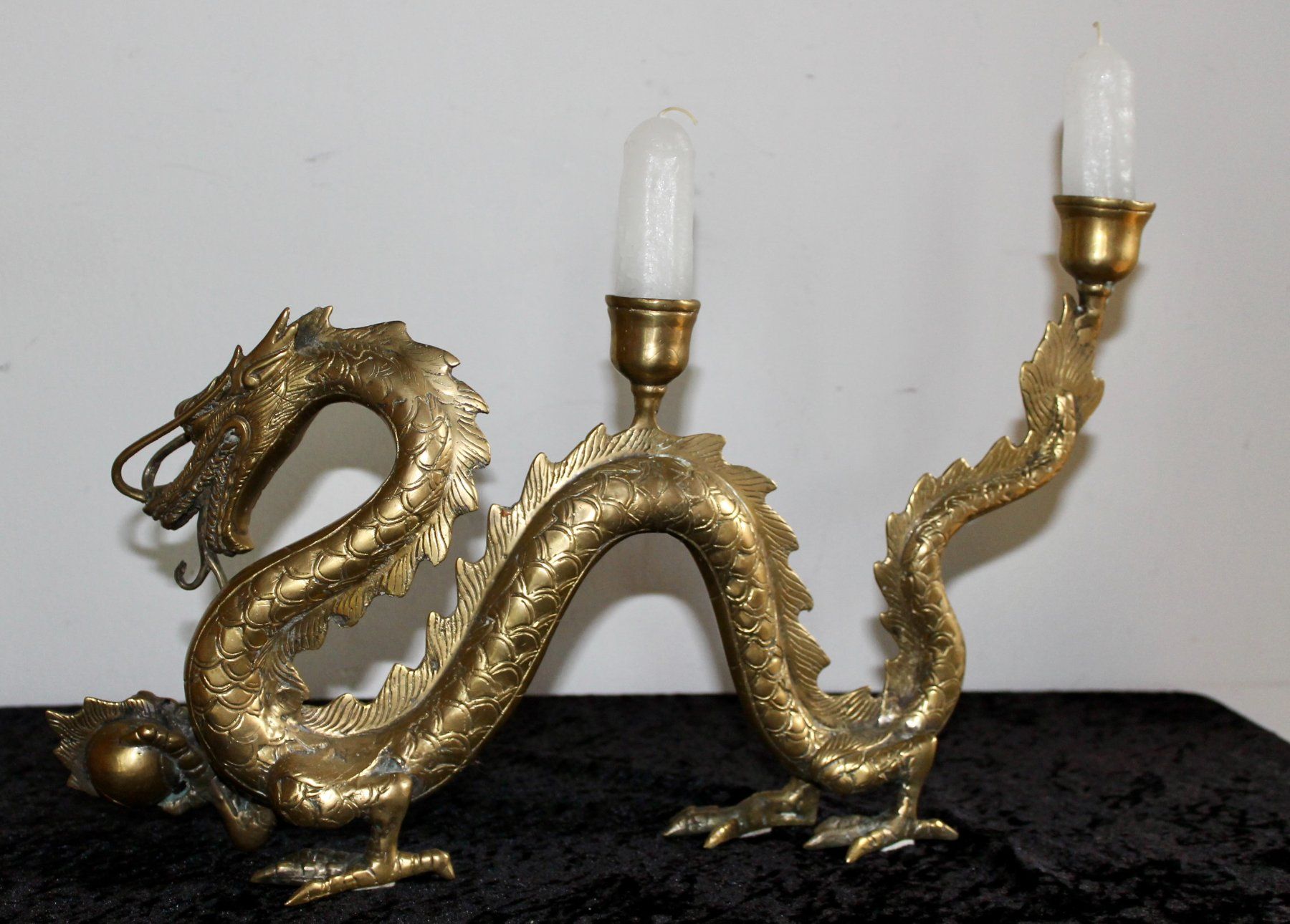 Statuette: WUNDERSCHÖNER MESSING-DRACHE (KERZENSTÄNDER) – Usato da Kirchlindach venduto da hekilida 3