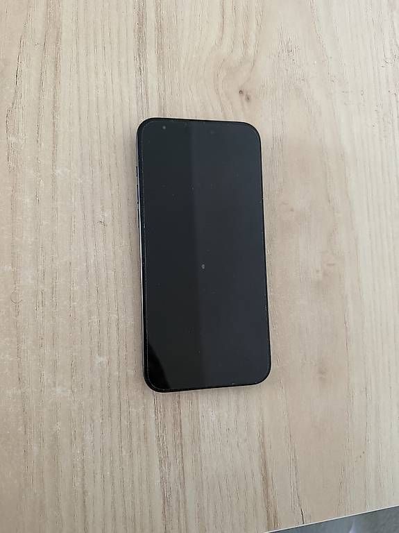 Apple Telefoni cellulari / Smartphones: iPhone 15 Pro Max / 512 GB / Titan Black – Usato da Zürich venduto da ismailmohamed88 3