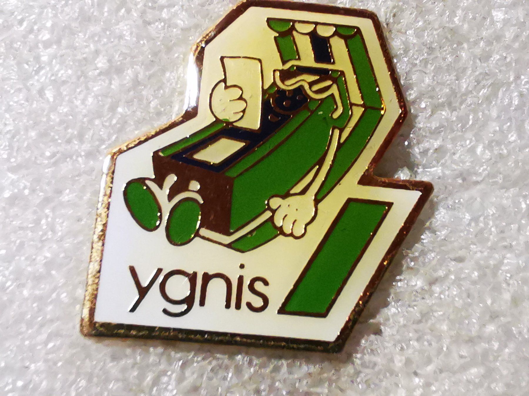 Placchette & Badge: Ansteckpin 94: ygnis – Usato da Oppligen venduto da Pin-Fall-Shop