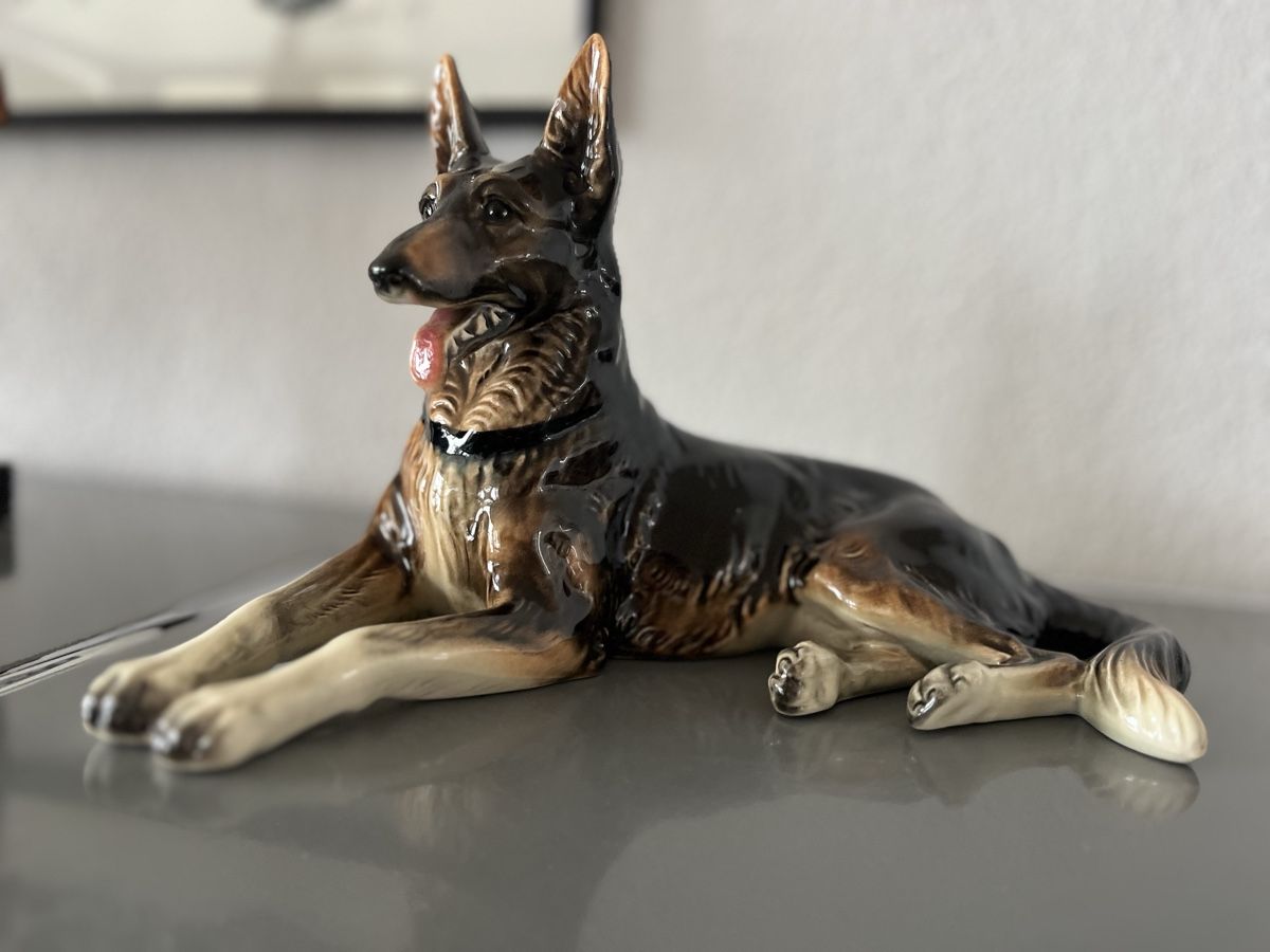 Figuren: Schäferhund Porzellan gemarkt – Gebraucht aus Bellach von 2ndBox 1