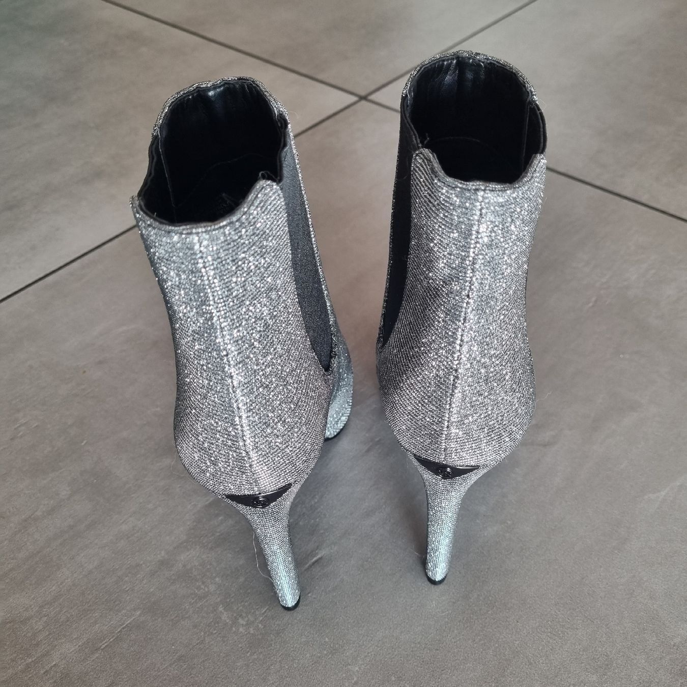 Michael Kors Scarpe da donna: Stivaletto Michael Kors – Nuovo (secondo la descrizione) da Biasca venduto da Siosmart 1