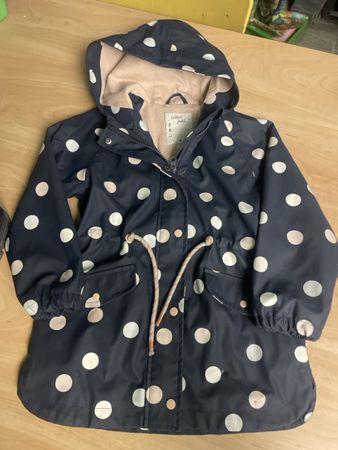 Regenjacke Vertbaudet dunkelblau mit Zauberpunkte Gr. 116