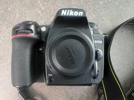 Nikon D7500 Spiegelreflex Kamera