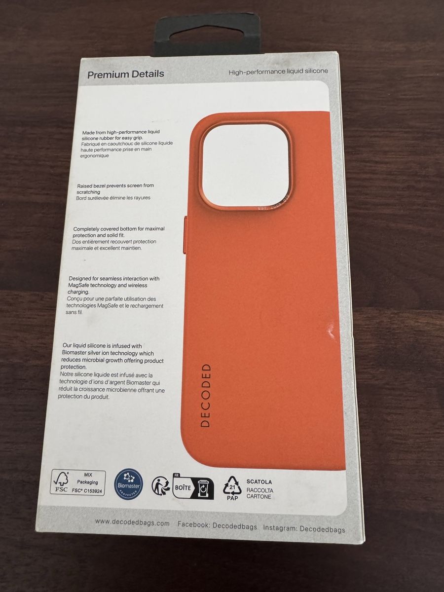 Covers & Schutzfolien: iPhone 15pro Silikon Case Orange zu – Gebraucht aus Regensdorf von scheissspiel 1