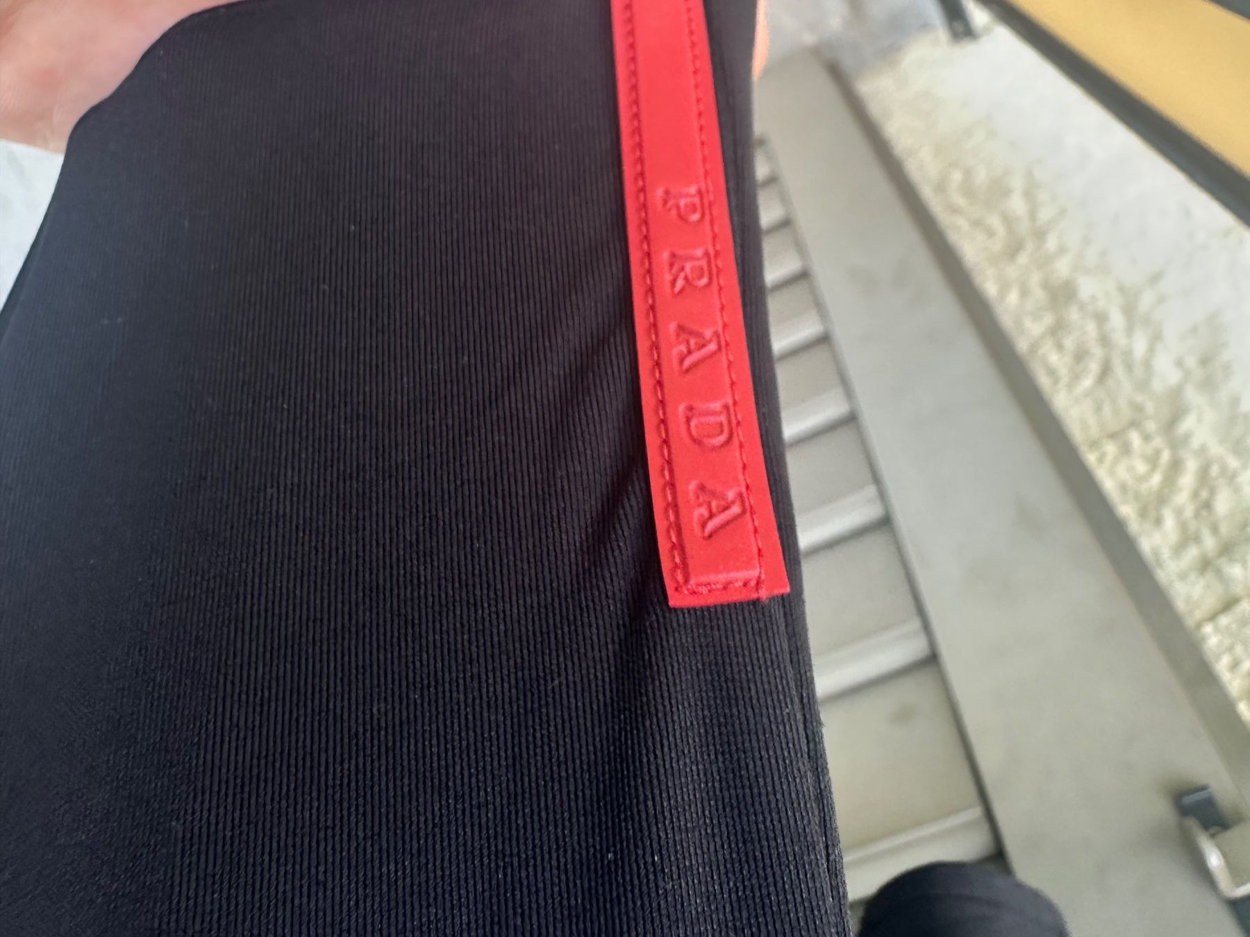 Prada Camicie: Herrenhemd PRADA Schwarz Grösse 50 – Usato da Zürich venduto da hannahbuettgen 2