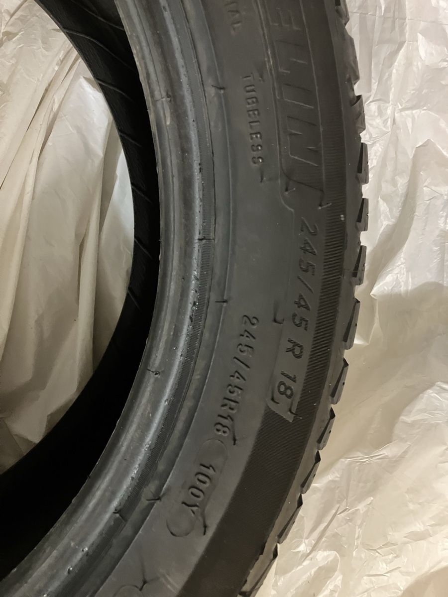 Michelin Pneus & Roues: 2 Michelin - Allwetter-Pneu – D'occasion à Rümlang par mob_y7md 6