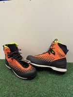 LOWA Bergschuhe NEU