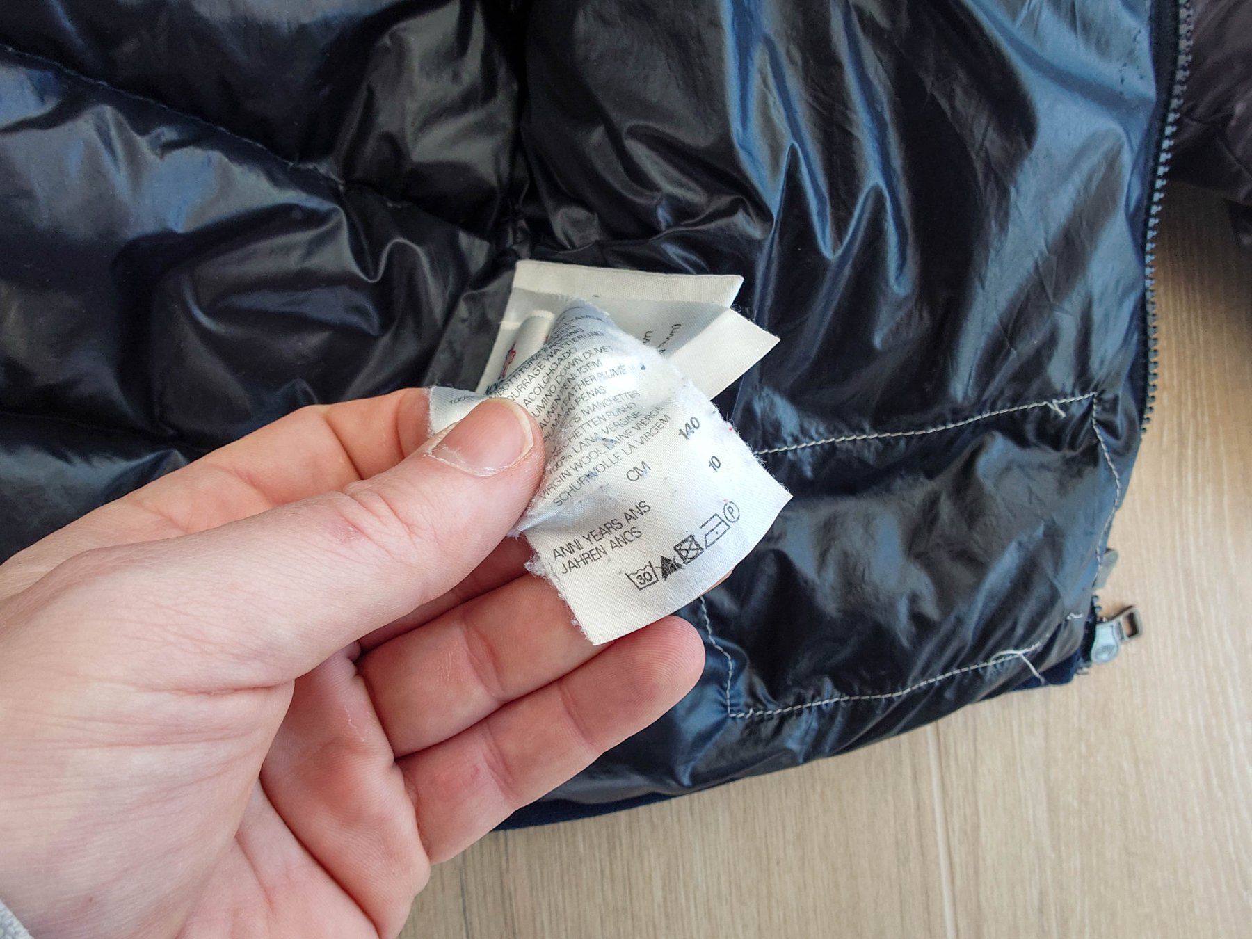 Jacken & Mäntel: Moncler parka jacket for boy 10 years old – Gebraucht aus Epalinges von bracelet123 9