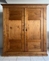 Antiker Schrank (Bodenseeschrank)