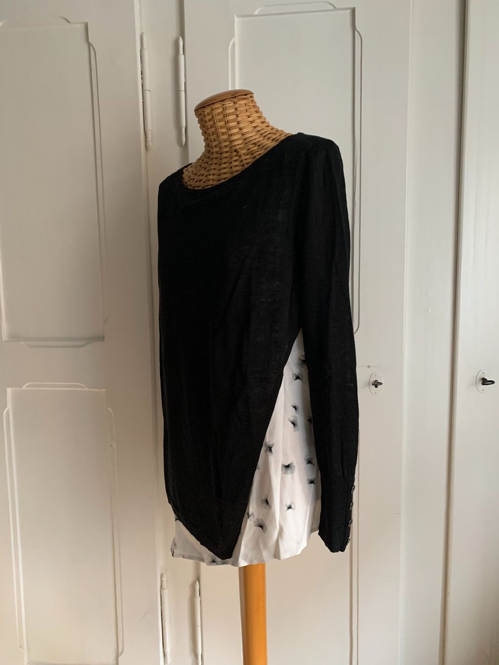 Maglioni & Felpe: MINT VELVET - Layering Leinen Pullover schwarz L – Usato da Zürich venduto da Diazaio 1