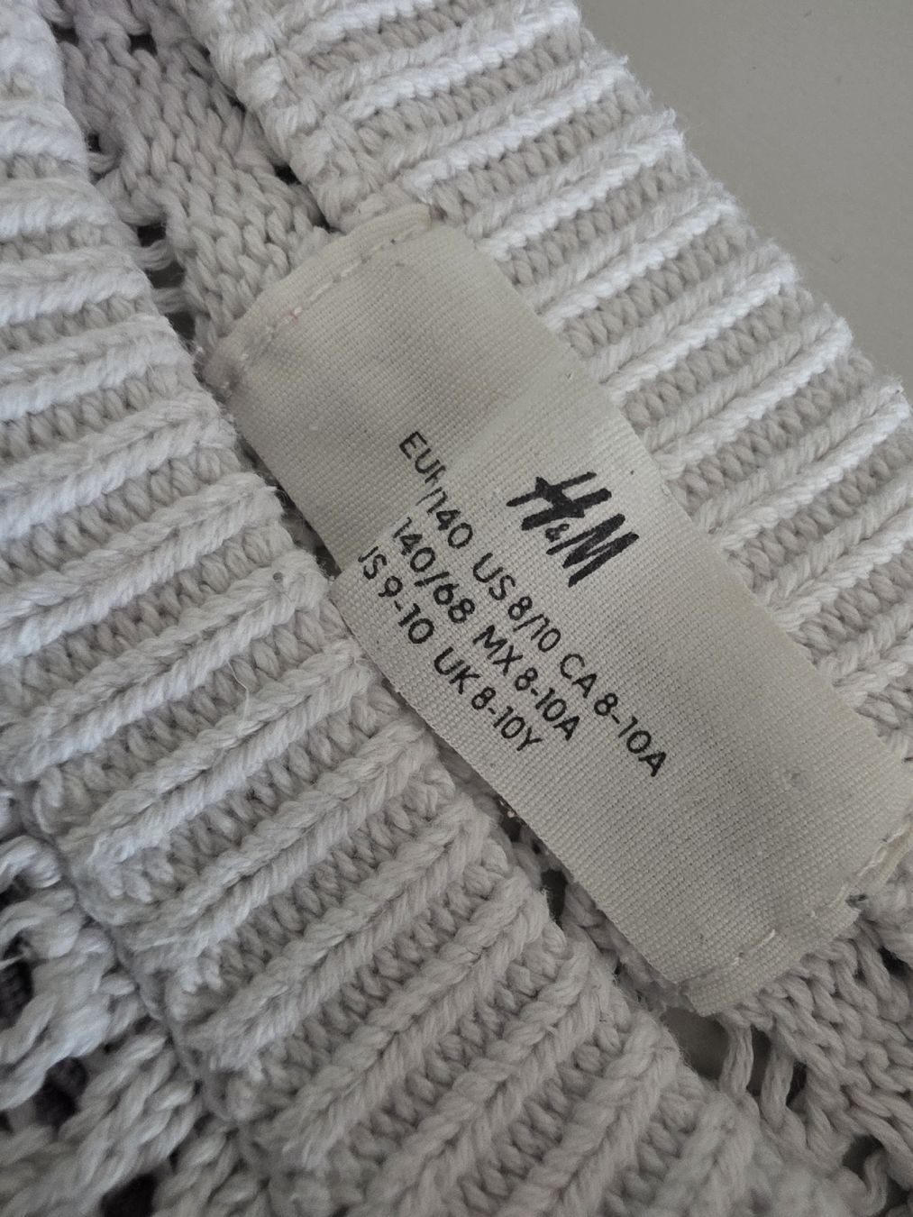 H&M Pulls et sweat-shirts: Mädchen Pullover H&M Strick Grösse 140 guter Zustand – D'occasion à Wigoltingen par Zuckerfee84 2