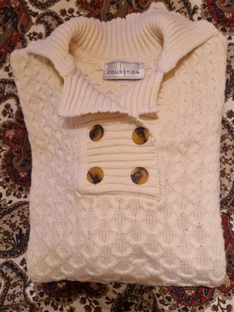 Hellbeiger Baumwoll-Strickpulli