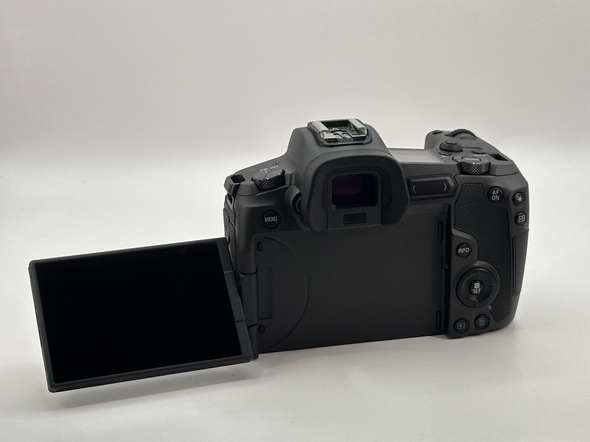 Canon Appareil photo: Canon Eos R Kit mit Stativ – D'occasion à Arbon par Sed_9bj9 4