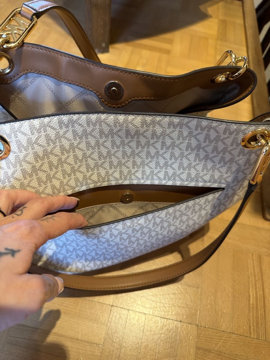 Michael Kors Borse: Michael Kors Kensington gross – Nuovo (secondo la descrizione) da Magden venduto da SCO13 5