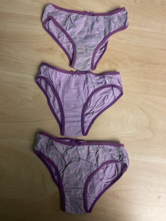 3er Pack Mädchen Migros Slips, Grösse 146/152, Lila, Neuw.