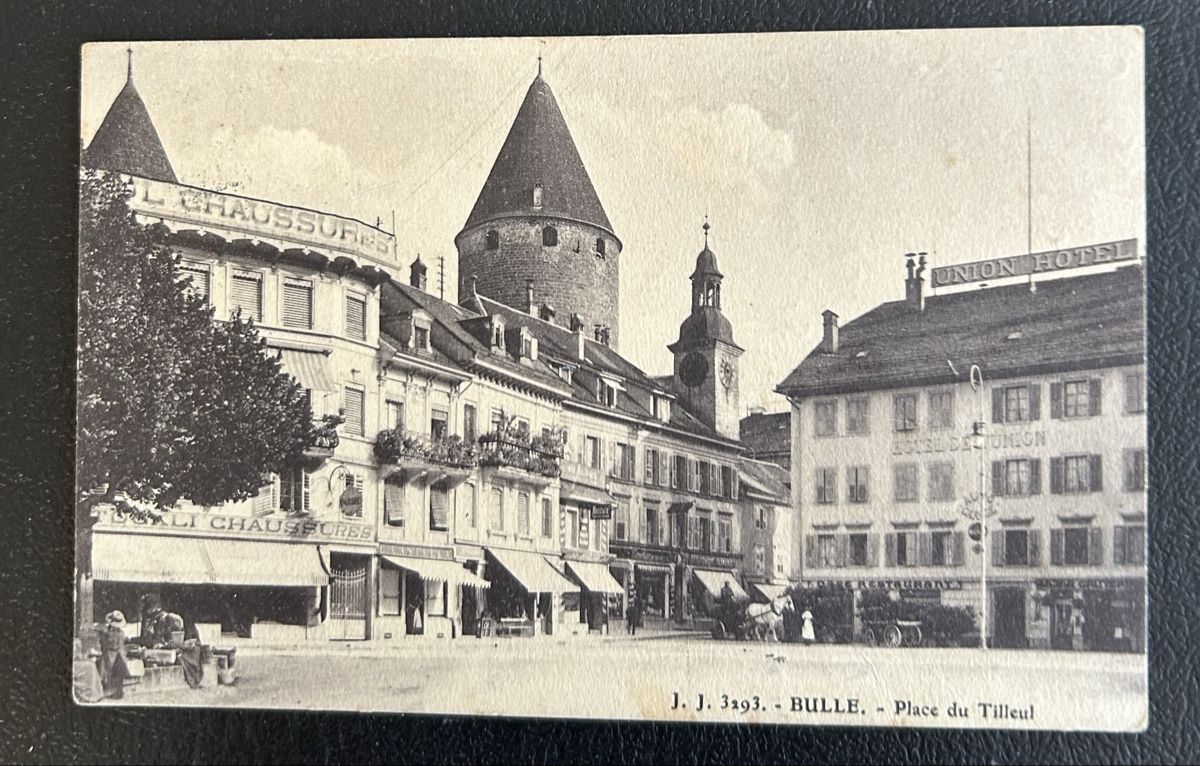 Cartoline postali: Bulle Place du Tilleul  – Usato da Horw venduto da Tellbub