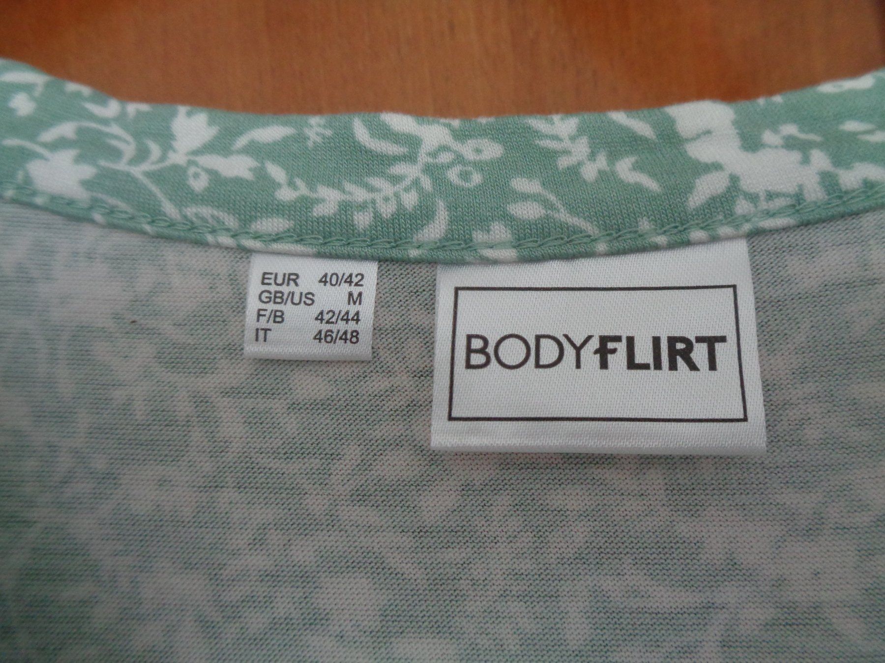 Vestiti: Kleid BODYFLIRT  Gr. EU 40/42 – Usato da Bern venduto da Mobi98 2